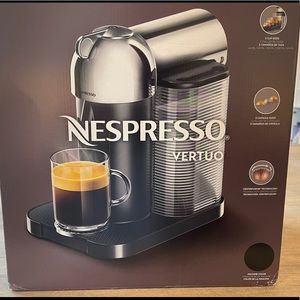 Nespresso Vertuo Silver Machine